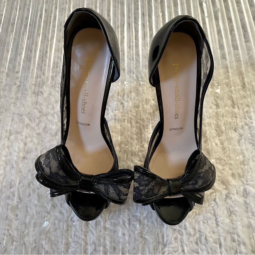 Bow Lace Black High heels